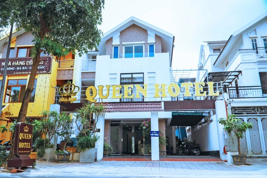 GRAD Queen 2 Hotel – Ha Dong
